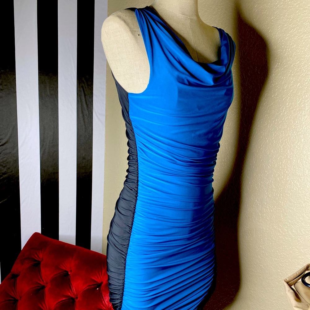 Soprano Midi Bodycon Dress